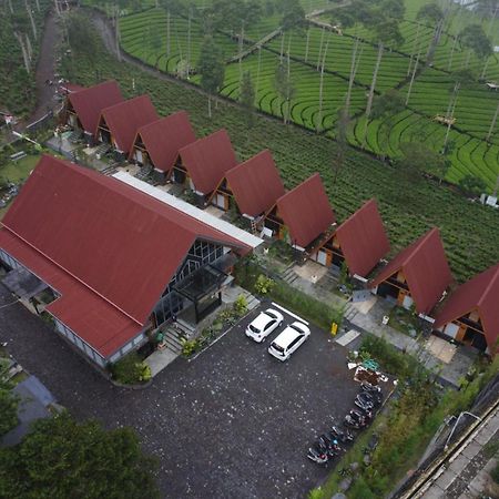 Panama Resort Wonosobo Exterior photo